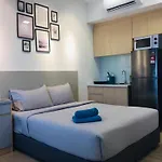 The Colony Infinitum By White House Klcc
