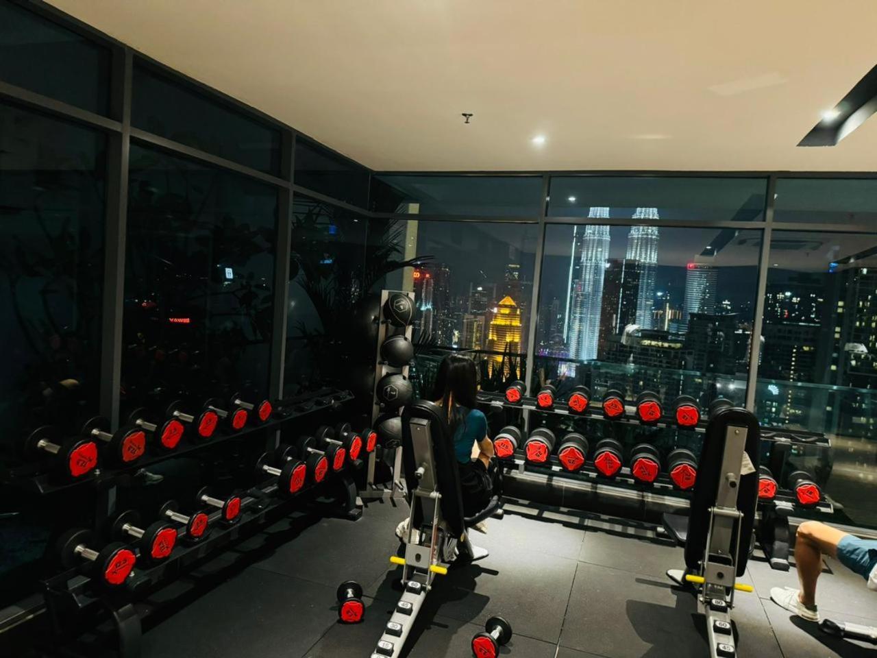 The Colony Infinitum By White House Klcc